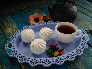 Delicious sweet marshmallow with tea