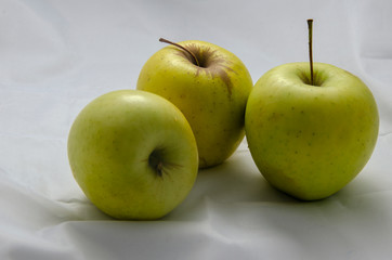fresh golden apples