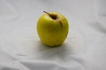 fresh golden apples