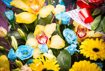 Obraz na płótnie Canvas Bouquet of colorful flowers close-up