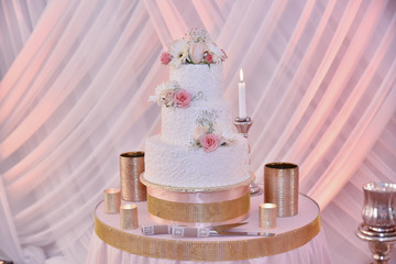 wedding cake with white flowers