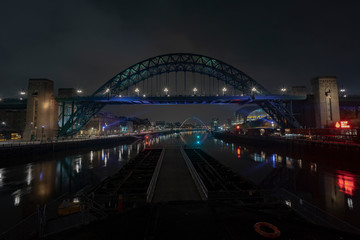 Fototapeta na wymiar Gateshead Bridges