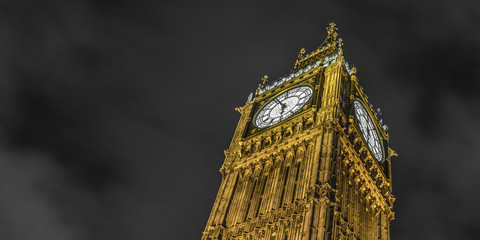 Big Ben clock tower at night