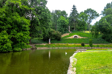 Fototapeta na wymiar Uman Sofiyivka Park 12