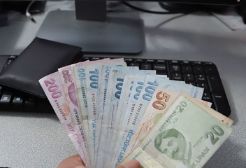 Turkish Lira banknotes 