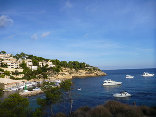 Fototapeta na wymiar romantische Bucht auf Mallorca