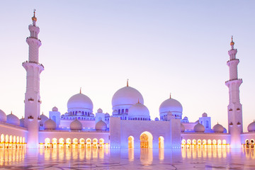 ABU DHABI, UAE - FEBRUARY 2018: sheikh zayed grand mosque, Abu Dhabi, UAE