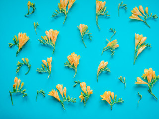 Fototapeta na wymiar seamless floral pattern on a blue background