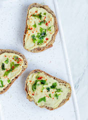 sandwiches with hummus