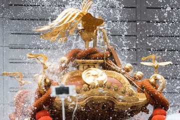 富岡八幡宮例大祭神輿水かけ祭