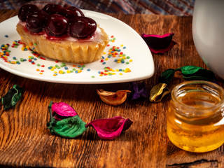 Delicious shortbread cake