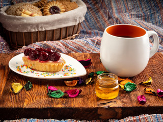 Delicious shortbread cake