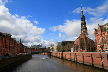 Fototapeta premium Historic St. Catherine's Church