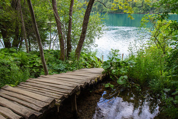 wooden footpath through Plitvice lakes national park