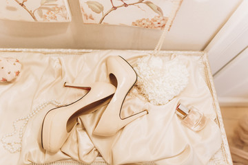 Fototapeta na wymiar Wedding shoes of a bride
