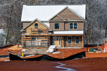 Fototapeta na wymiar Winter New Home Construction