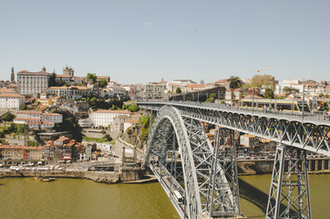 Obraz premium Porto cityscape with eiffel bridge