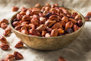 Raw Organic Jungle Peanuts