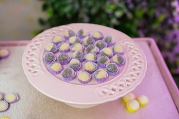 Sweets and decoration on the table - Children's birthday garden theme