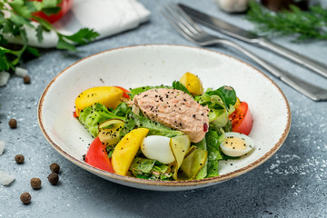 Tuna and vegetable salad