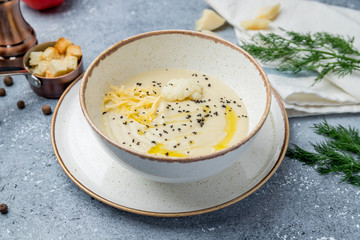 cauliflower cream soup