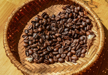 Fototapeta premium Coffee beans in the basket