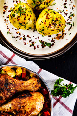 Fried drumsticks with potatoes