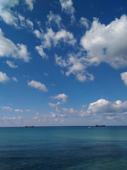 Obraz premium blue sky and sea