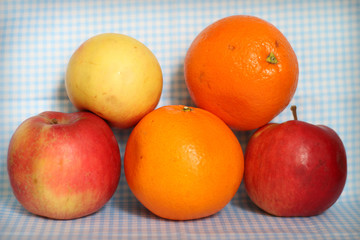 Natural apples and oranges