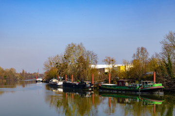 Fototapeta premium boats on the river Seine