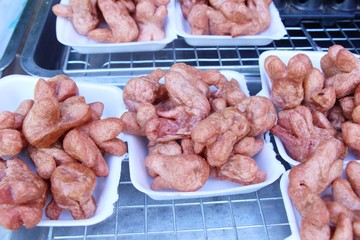 Fried sausage is delicious at street food