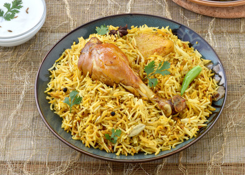 Chicken Biryani, Famoust Food of Pakistani & Indian People