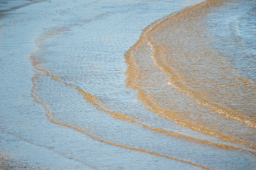 Piccole onde marine