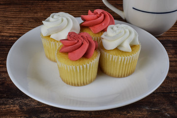 cupcakes on a plate