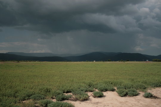 Lluvia en la laguna de Sayula Jalisco M&eacute;xico 