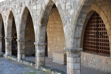 Fototapeta na wymiar Courtyard Archway, Kouklia Medieval Manor House, Cyprus