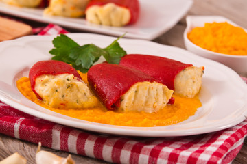 Stuffed piquillo peppers with cod.