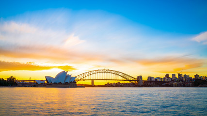 Fototapeta premium Sydney bridge at sunset