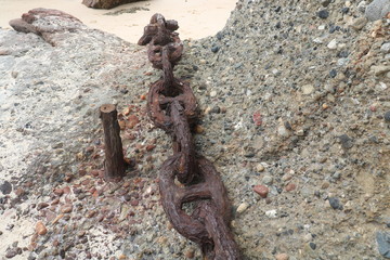 Rusty Chain at Catherine Hill Bay