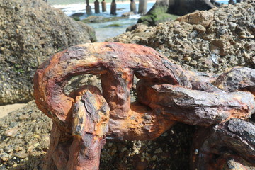 Rusty Chain at Catherine Hill Bay