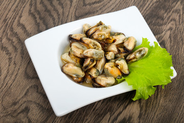 Pickled mussels