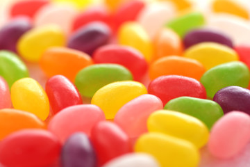 アップで撮影した砂糖菓子のゼリービーンズ
