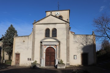 VILLAGE DE CHARLY - RHONE - EGLISE