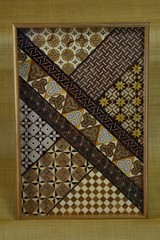 "Hakone Yosegi Zaiku" (mosaic woodwork) is Japanese traditional wooden crafts.