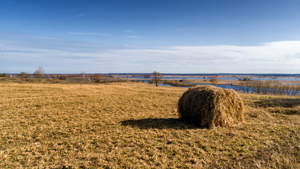 Łomżyński Park Krajobrazowy Doliny Narwi. Wiosna nad Narwią © podlaski49