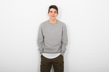 Fototapeta premium isolated young man on background