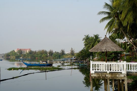 「トゥボン川」の画像 37 件の Stock 写真、ベクターおよびビデオ Adobe Stock