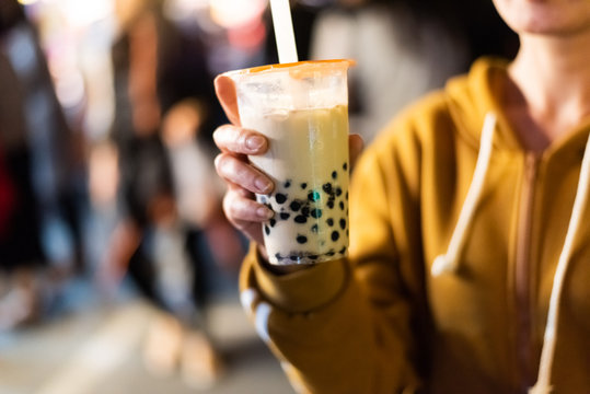 famous taiwanese bubble milk tea