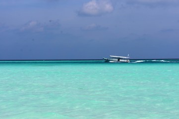 Fototapeta premium Maldives fun on the water