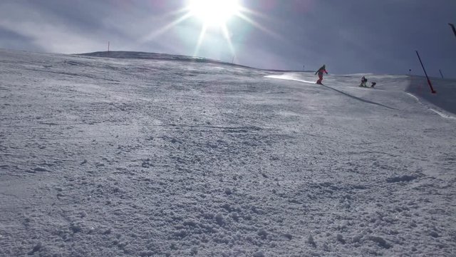 Snowboarder auf der Piste